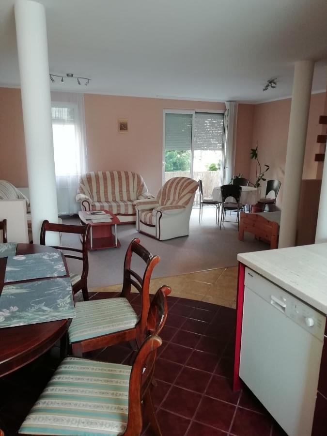 Rokus Apartman Szeged Exterior photo