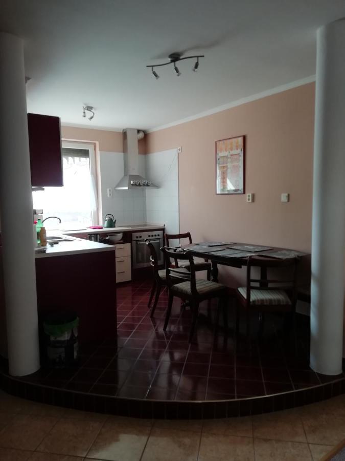Rokus Apartman Szeged Exterior photo